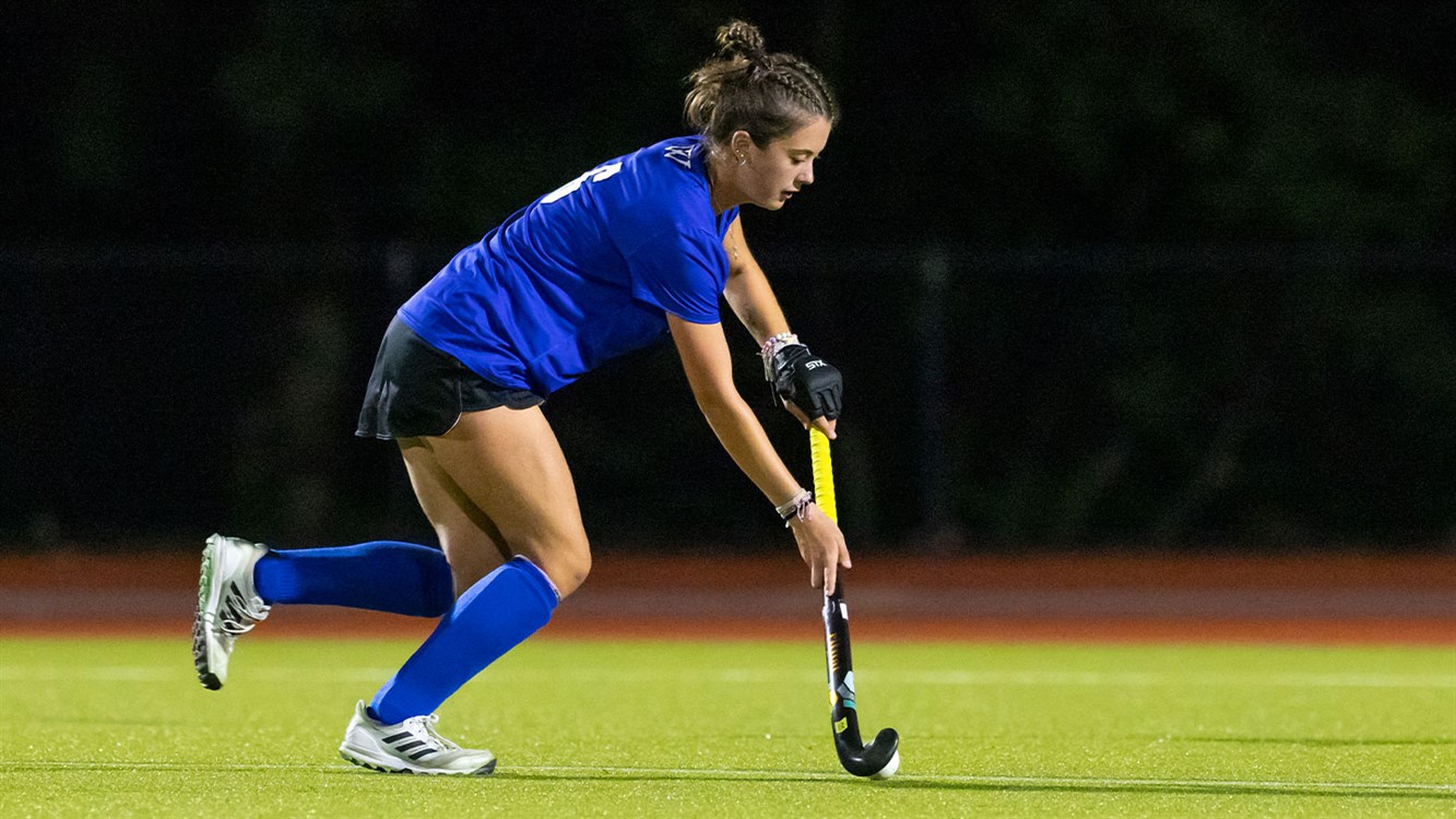 Field Hockey vs UNE
